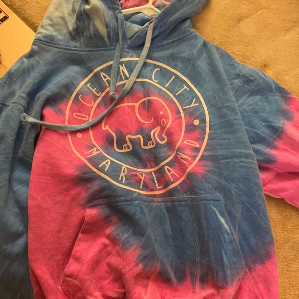 Tie-dy Elephant Hoodie